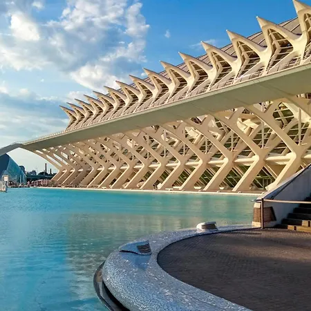 Ciudad De Artes Y Ciencias Lejlighedshotel